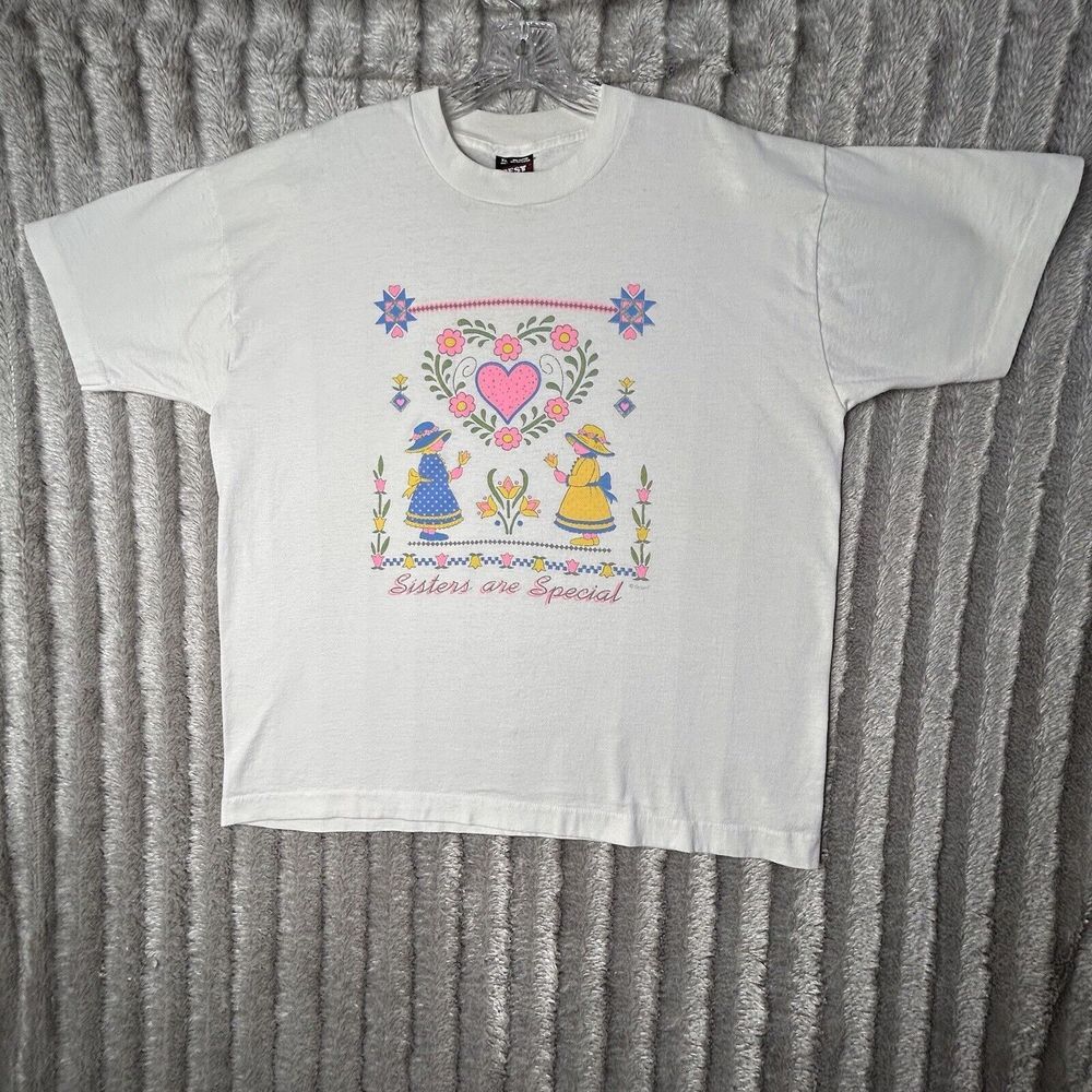 Best fruit Of The Loom‎ Graphic t shirt Sisters Are Special Womens Size Xl White